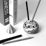 "Douh" pen holder silicone mold - madmolds -