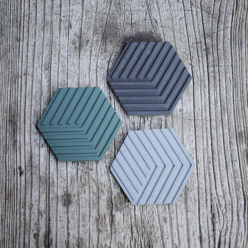 Hexagonal geometry cup coaster mold - madmolds -